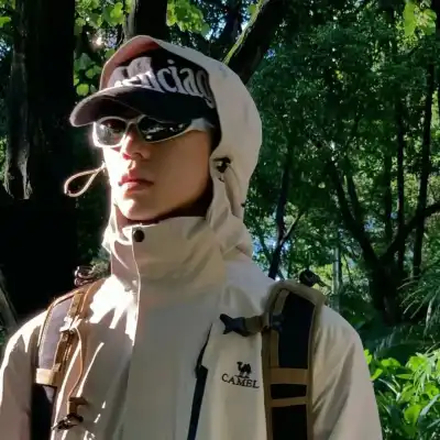 杨芷晴